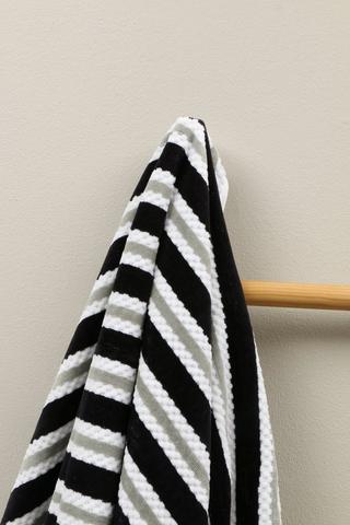Cotton Dobby Textured Stripe Bath Sheet, 85x150cm