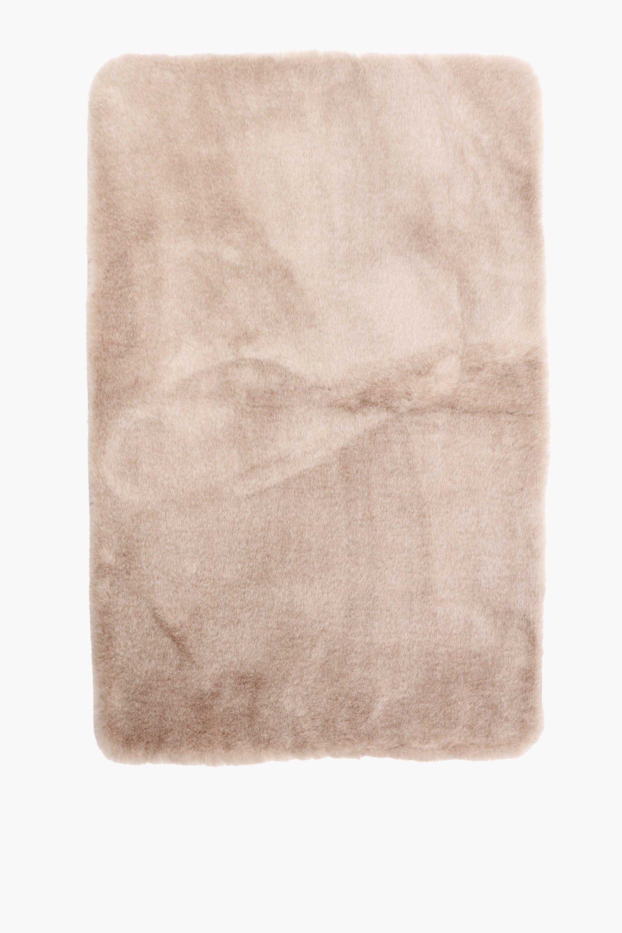 Cationic Faux Fur Bath Mat