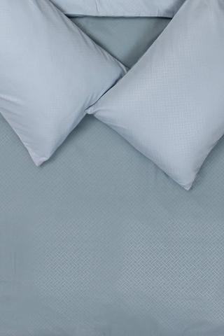 Soft Touch Embossed Lattice Duvet Cover Set