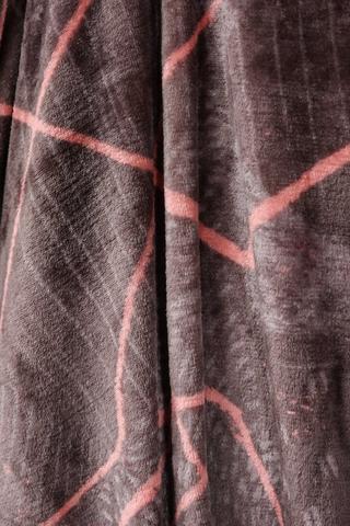 Colab Senamile Mfekaye Woven Flannel Blanket, 125x150cm