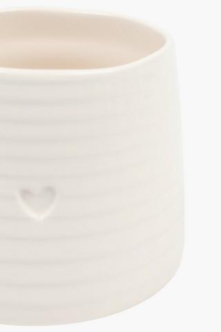 Heart Embossed Tappered Mug