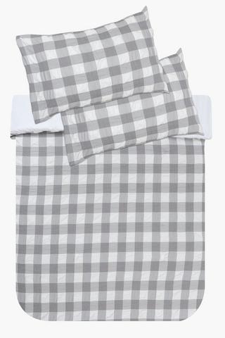 Soft Touch Seersucker Checkered Comforter Set