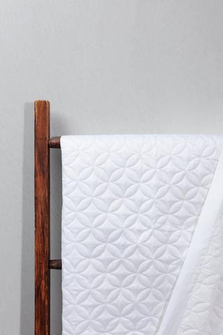Oxford Satin Usonic Quilt