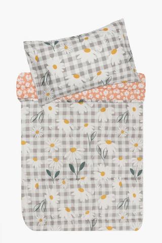 Soft Touch Wellington Daisy Reversible Comforter Set