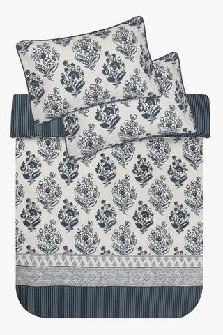 Polycotton Ayon Piping Detail Reversible Duvet Cover Set