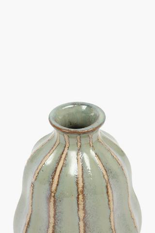Ribbed Ceramic Bud Vase, 9x13cm