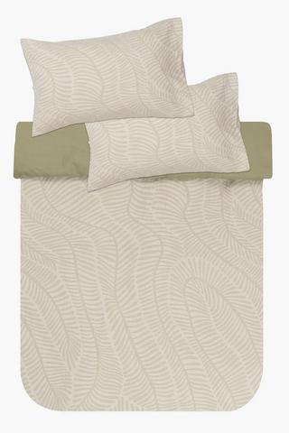 Premium Cotton Matelasse Leaf Reversible Duvet Cover Set