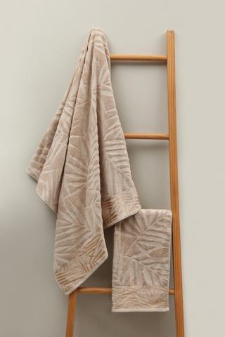 Jacquard Embellished Palm Leaf Bath Sheet
