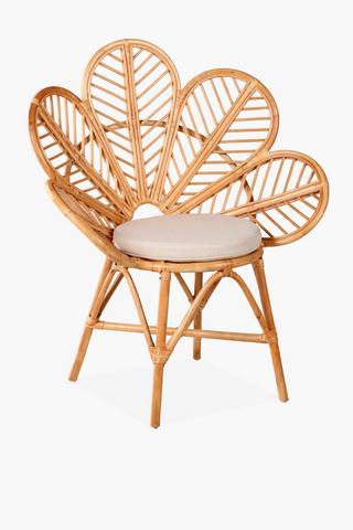 Rosha Rattan Flower Chair