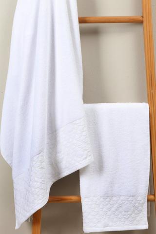 Jacquard Cotton Baroque Moresby Towel