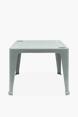 Mafutha Plastic Table