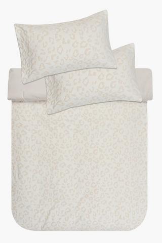 Jacquard Leopard Duvet Cover Set