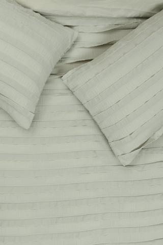 Soft Touch Frilled Comforter Set