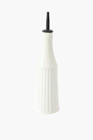 Glass Ribbed Oil Pourer