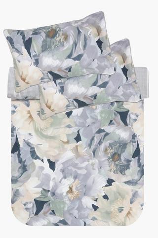 Polycotton Isabella Floral Piping Detail Reversible Duvet Cover Set