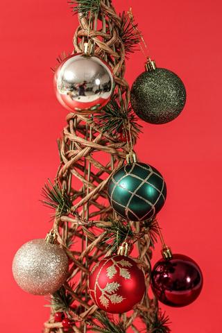 34 Pack Hanging Baubles