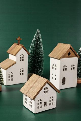 Led Wooden House, 13x13cm