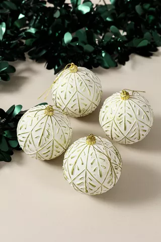 4 Pack Hanging Leaf Embossed Baubles