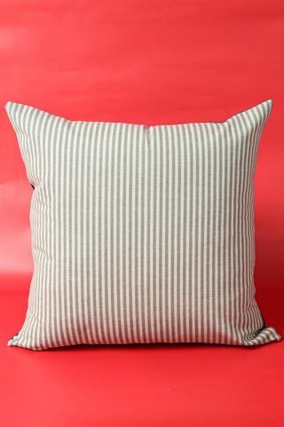 Christmas Printed Wreath Oppulence Scatter Cushion, 50x50cm