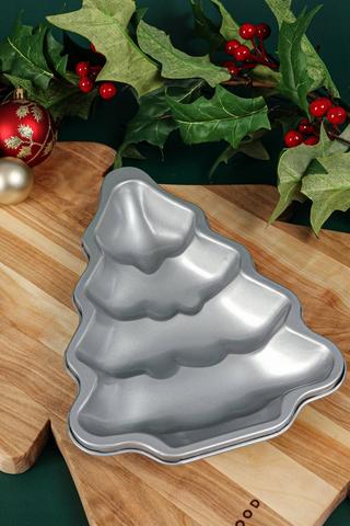 Festive Tree Cake Mould