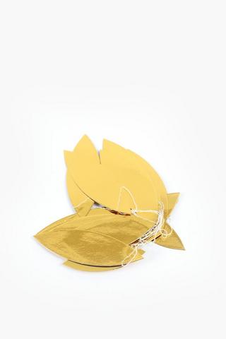 Hanging Leaves Party Decor 2m