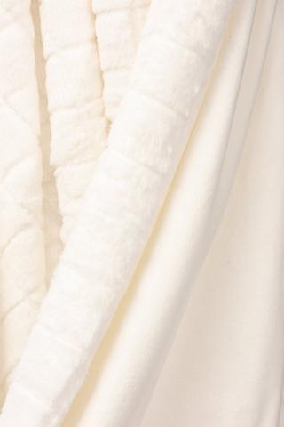 Faux Fur Embossed Blanket, 150x180cm