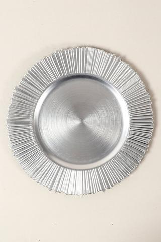 Festive Textured Rim Underplate