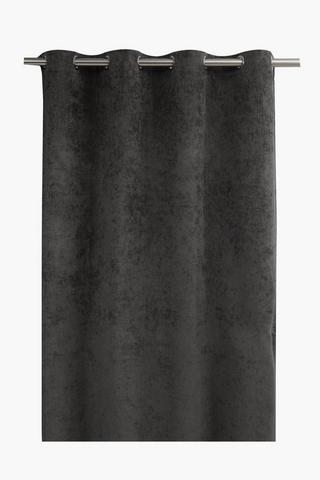 Eyelet Tennessee Textured Plain Block Out Curtain, 225x225cm