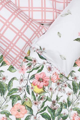 Soft Touch Cala Floral Reversible Cala Comforter Set