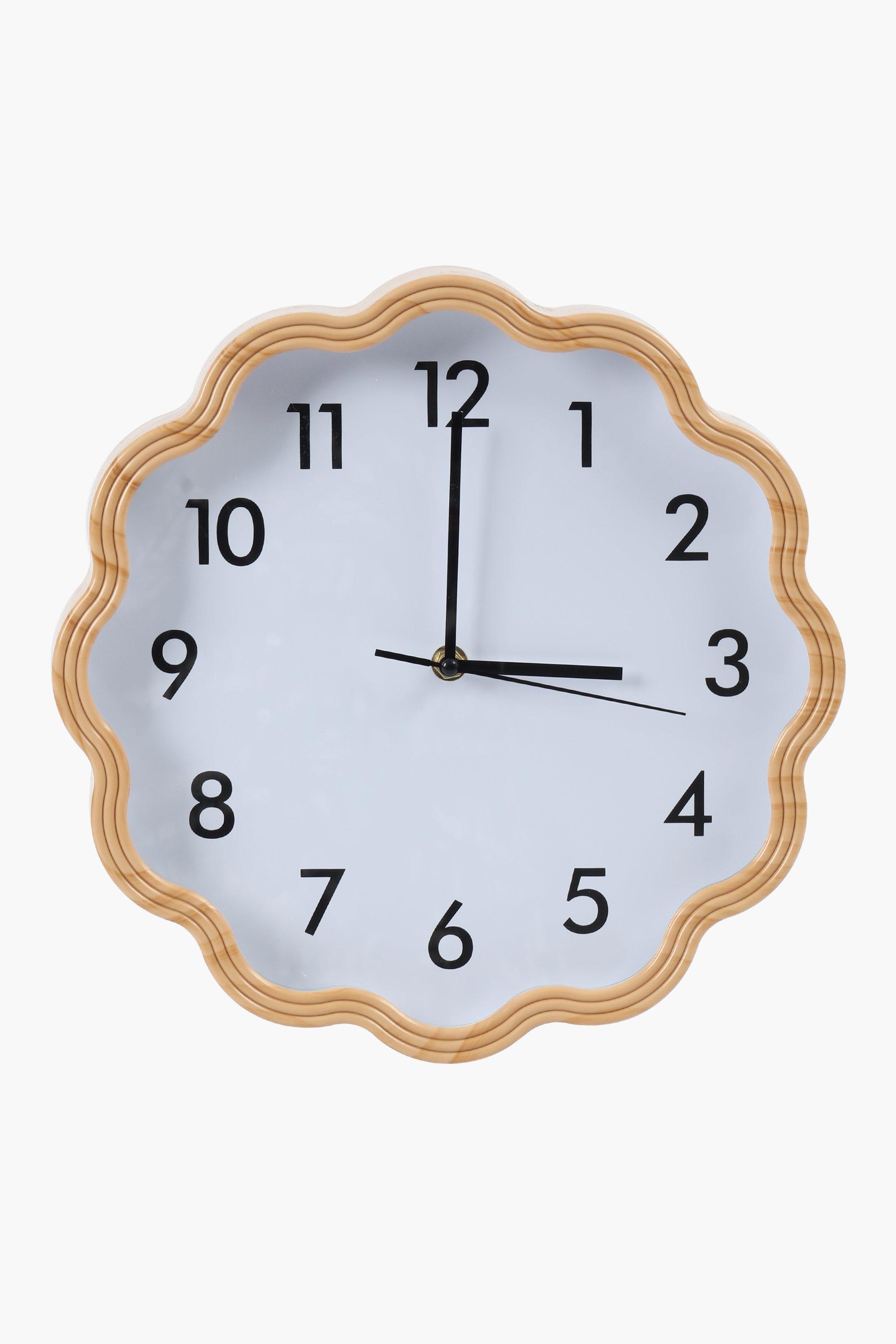 Scallop Clock, 30cm