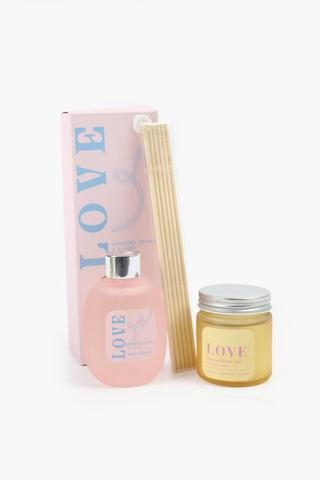 Love White Almond Candle, 6x6.3cm