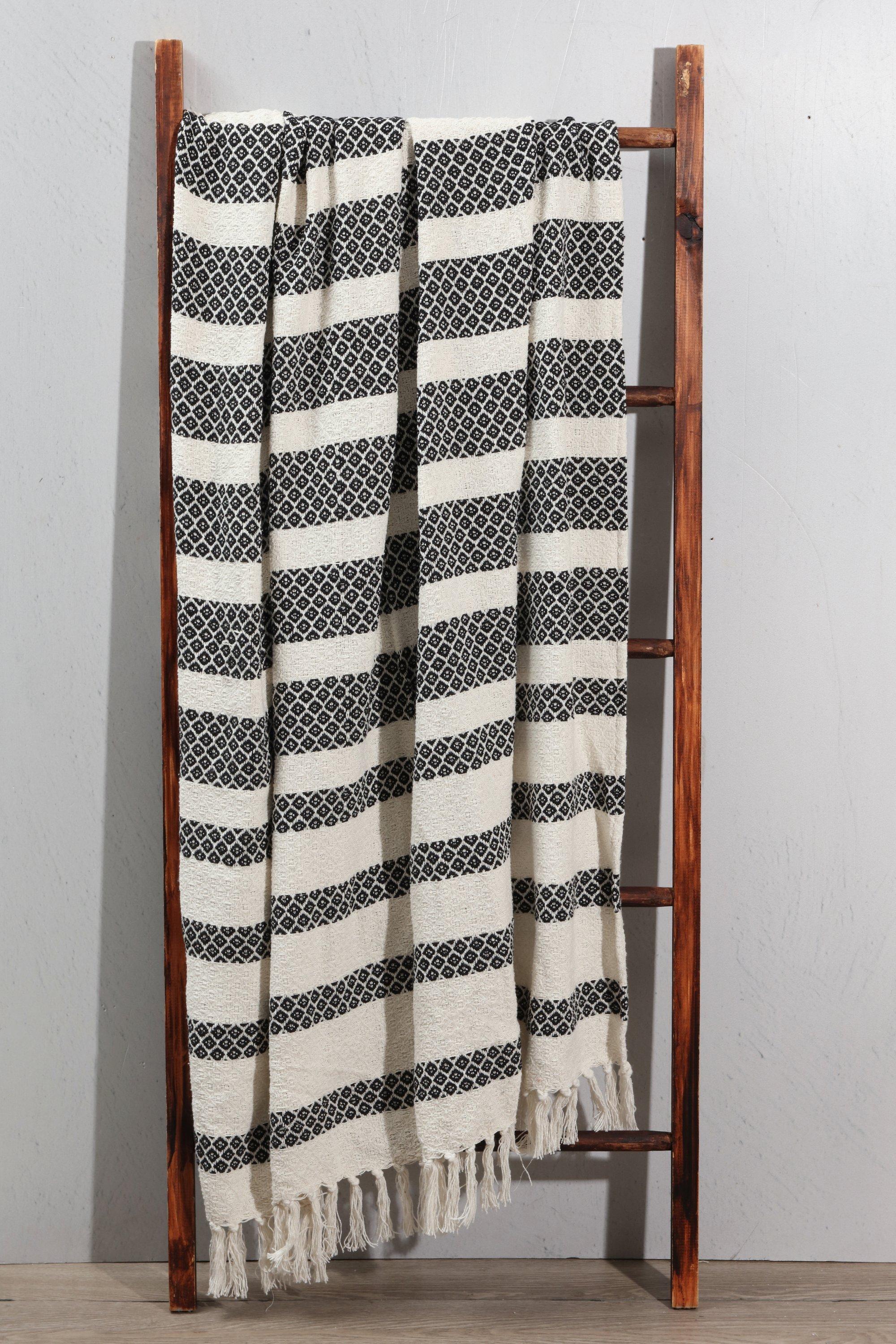 Geometric Tassel Throw, 140x180cm
