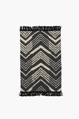 Jacquard Scratch Chevron Small Tassel Rug, 60x90cm
