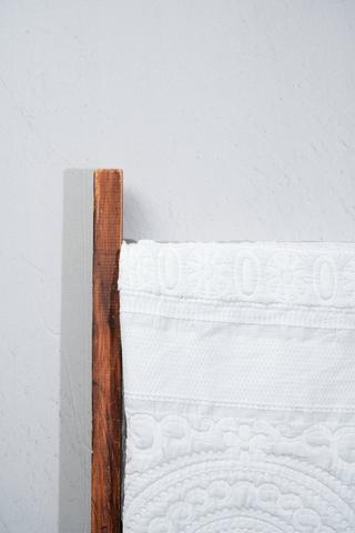 Jacquard Embroidered Frill Trim Quilt