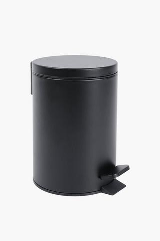 Ribbed Polyresin Bin