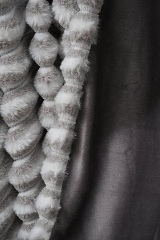 2 Tone Ribbed Faux Rabbit Fur Blanket, 150x180cm