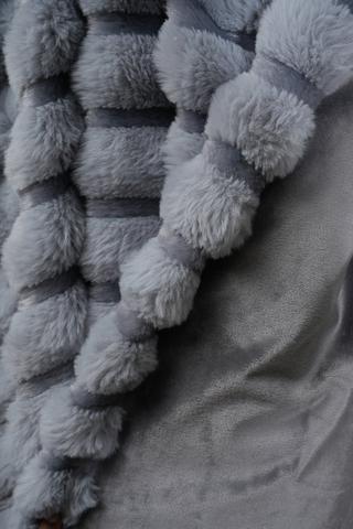 Ribbed Faux Fur Blanket, 150x180cm