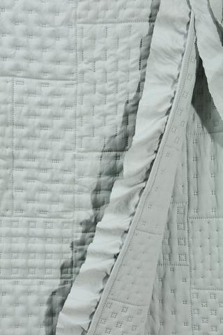 Soft Touch Washed Usonic Frill Quilt