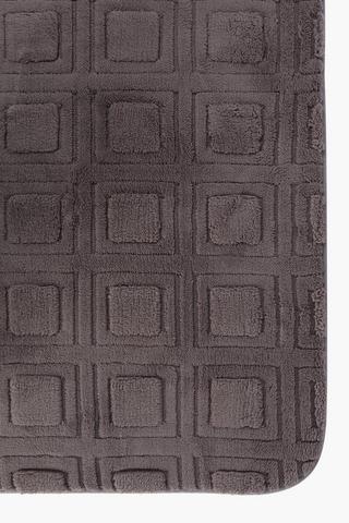 2 Piece Geometric Foam Bath Mat Set