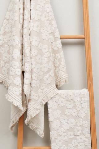 Cotton Jacquard Azalea Floral Bath Sheet