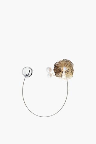 Magnetic Flower Tieback