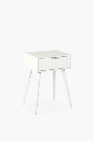 Fluted Pedestal