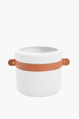 Tan Belt Planter, 16x18cm