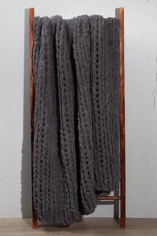 Knitted Chunky Throw, 140x180cm