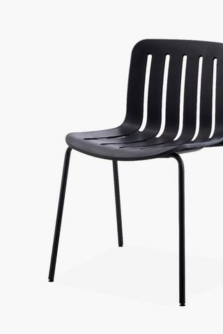 Rich Slatted Dining Chair