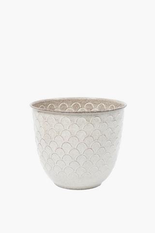 Scallop Metal Planter, 26x24cm