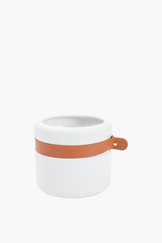 Tan Belt Planter, 12x14cm