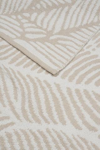 Jacquard Leaf Polycotton Rug, 160x230cm