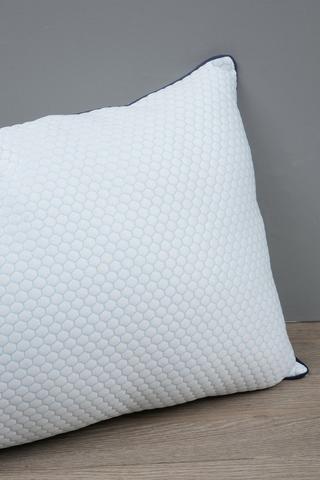 Premium Microfibre Standard Pillow With Cooling Effect