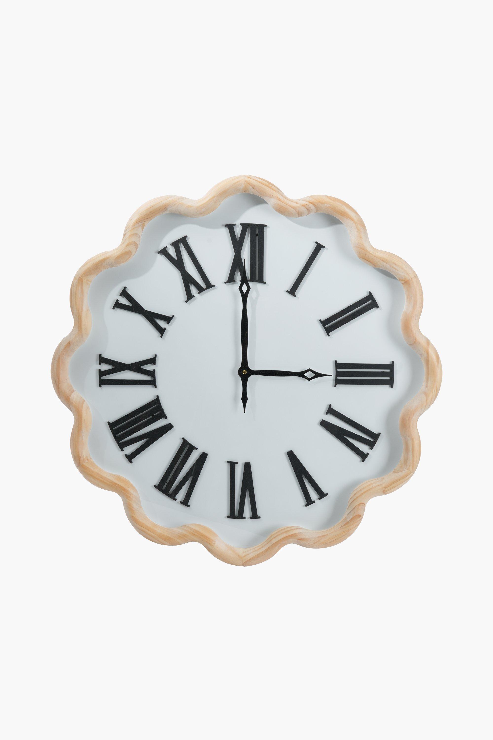 Scallop Clock, 76cm